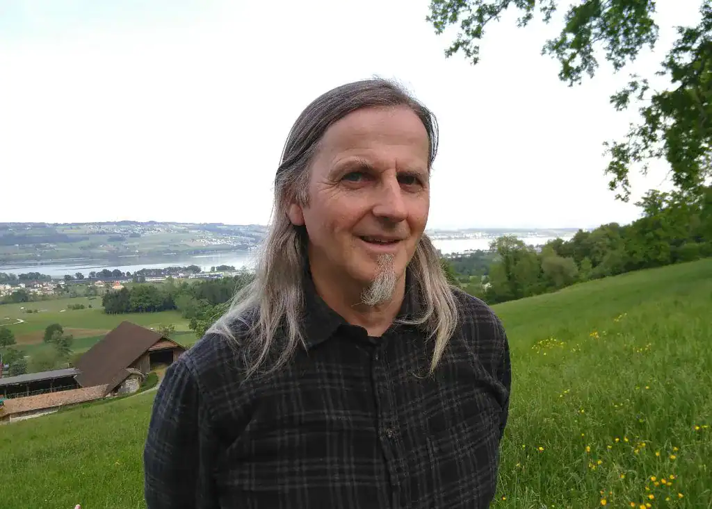 Dr. Winfried Bader